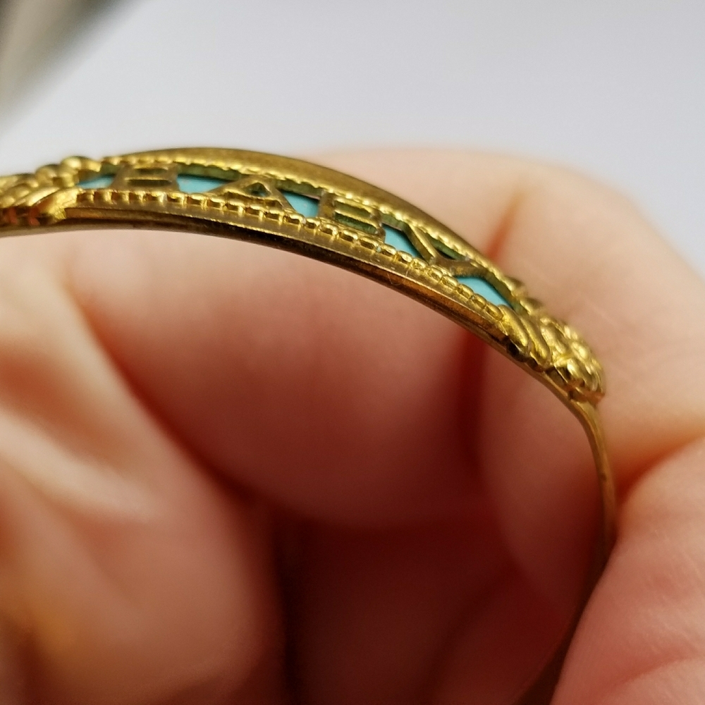 Relisted - Vintage tiny "Baby" bracelet word blue gold tone - Picture 12 of 14